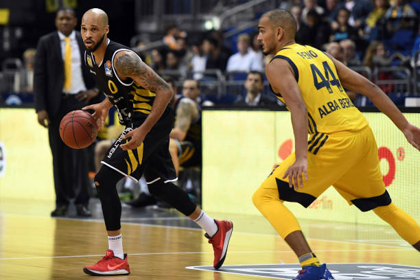 2的领先 2的领先