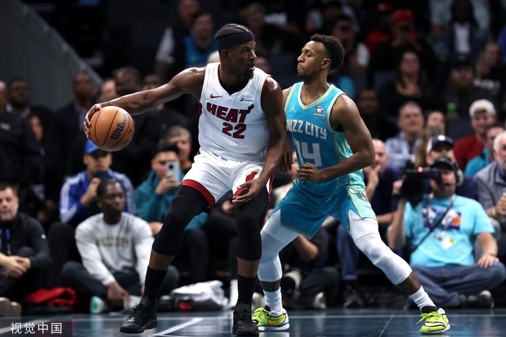 走冠军背后 走冠军背后